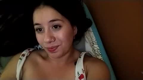 Ana Mara  i cant Make noise My family is here  online show from 04/08/26, 05:51