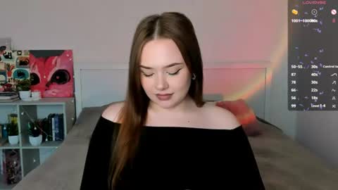 Snapshot of sweetie_candy_ chatting on 07/18/26, 03:38 Hannah online show from 07/18/26, 03:38