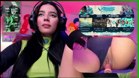 Snapshot of sweetie_cloe chatting on 06/26/26, 09:19 sweetie_cloe online show from 06/26/26, 09:19