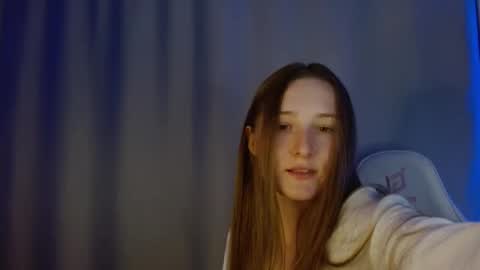 Snapshot of sweetie_lover chatting on 09/10/25, 07:25 Annie online show from 09/10/25, 07:25