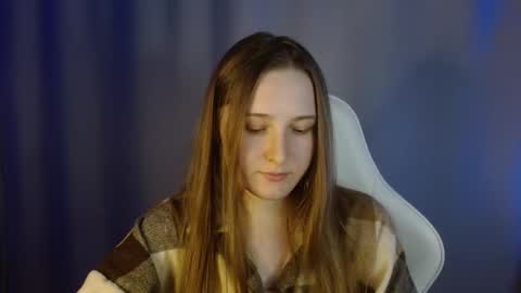 Snapshot of sweetie_lover chatting on 09/15/25, 08:31 Annie online show from 09/15/25, 08:31