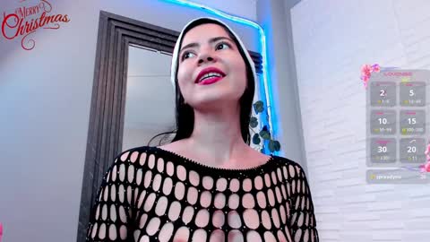 Snapshot of sweetieandjuiicy chatting on 12/27/24, 02:54 Call me Nataly online show from 12/27/24, 02:54