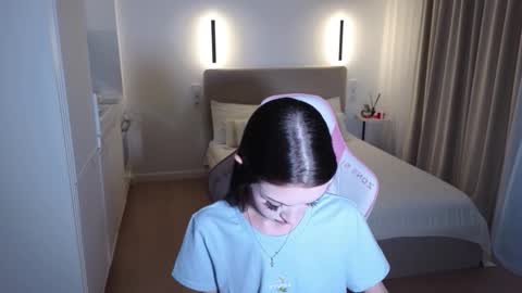 bratty gf online show from 01/12/26, 09:14