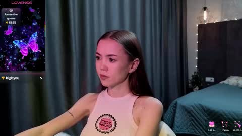 sweetieee_kira online show from 01/14/26, 09:20