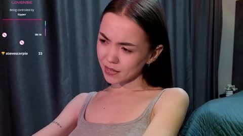 sweetieee_kira online show from 02/08/26, 01:09