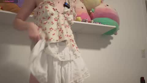 Sweetiek1tty online show from 10/14/25, 12:33