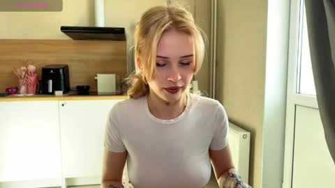 sweetie Lisa3 online show from 05/12/26, 05:26