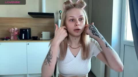 sweetie Lisa3 online show from 05/13/26, 08:55