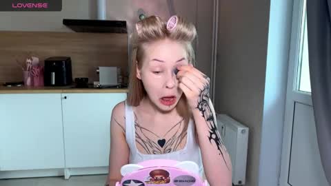 sweetie Lisa3 online show from 05/14/26, 05:58