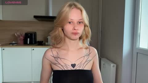 sweetie Lisa3 online show from 06/01/26, 04:03