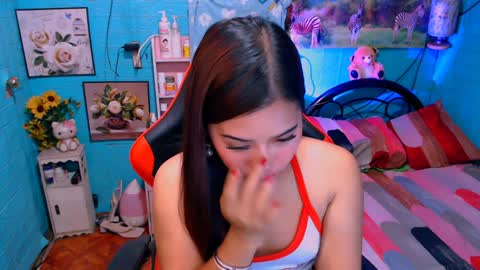 Nicole online show from 01/16/25, 06:35