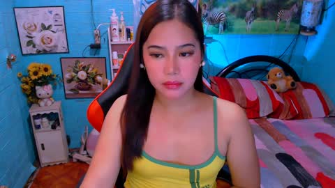 Nicole online show from 01/27/25, 10:16