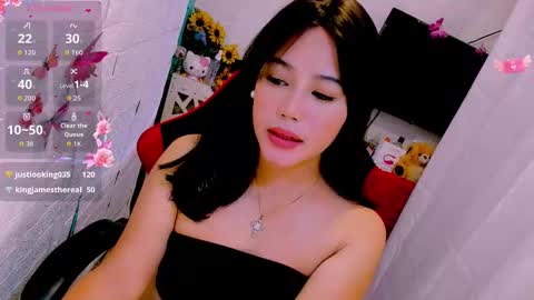 Nicole online show from 03/06/26, 08:27