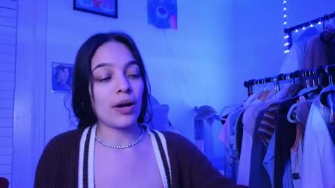 Snapshot of sweetieslikebutter chatting on 10/02/25, 06:37 Blu Sweets online show from 10/02/25, 06:37