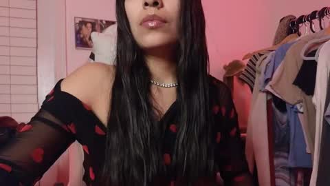 Snapshot of sweetieslikebutter chatting on 10/08/25, 02:53 Blu Sweets online show from 10/08/25, 02:53