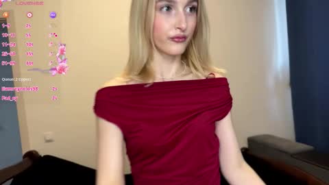 sweetilun online show from 03/25/26, 02:23