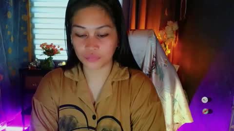 Snapshot of sweetjynn1995 chatting on 04/04/26, 01:04 Sweet Jynn95 online show from 04/04/26, 01:04