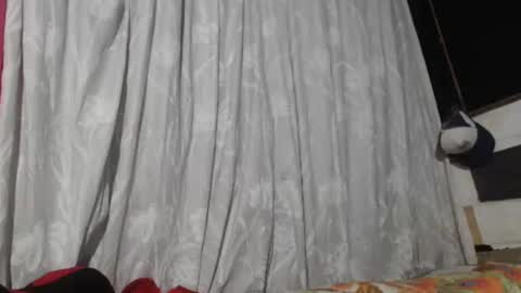 Snapshot of sweetlatinakim chatting on 03/01/25, 10:55 Camilo online show from 03/01/25, 10:55