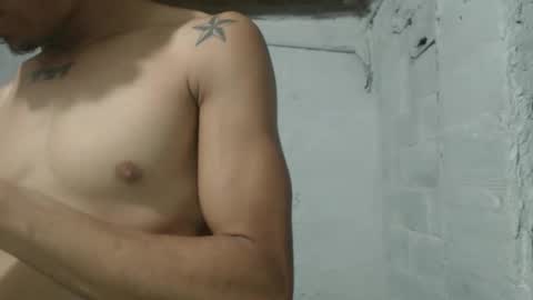 Snapshot of sweetlatinakim chatting on 02/22/26, 09:52 Camilo online show from 02/22/26, 09:52