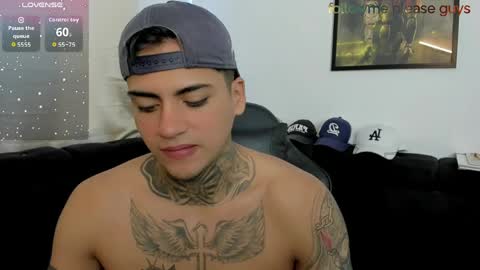 Snapshot of sweetlatinoboy chatting on 04/04/26, 12:02 SWEETLATINBOY online show from 04/04/26, 12:02