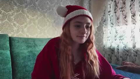 Snapshot of sweetliaison chatting on 12/14/25, 06:19 sweetliaison online show from 12/14/25, 06:19