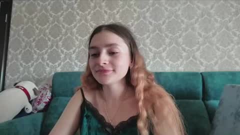 Snapshot of sweetliaison chatting on 07/19/26, 06:50 sweetliaison online show from 07/19/26, 06:50