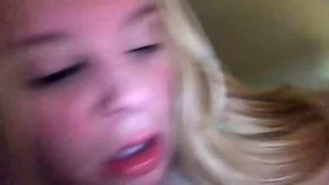 Lisa  online show from 12/29/24, 05:44