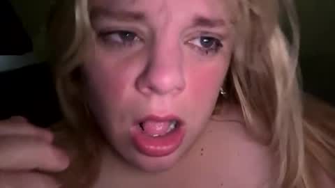 Lisa  online show from 11/23/25, 12:49