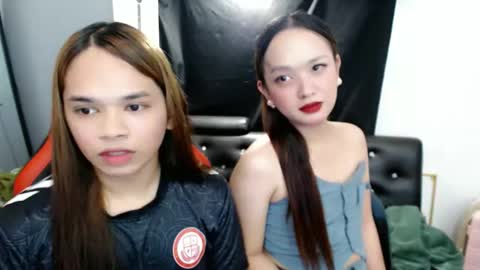 Snapshot of sweetlunarose chatting on 04/13/26, 03:06 lilcherry online show from 04/13/26, 03:06