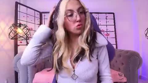 sweetlyundone online show from 07/05/26, 07:32