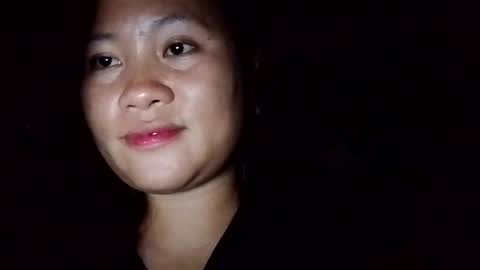 Snapshot of sweetmae32 chatting on 07/20/26, 10:07 sweetmae32 online show from 07/20/26, 10:07