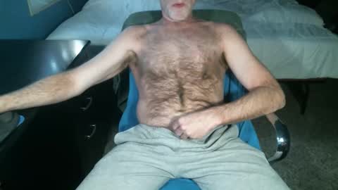 Michael online show from 12/22/25, 06:38