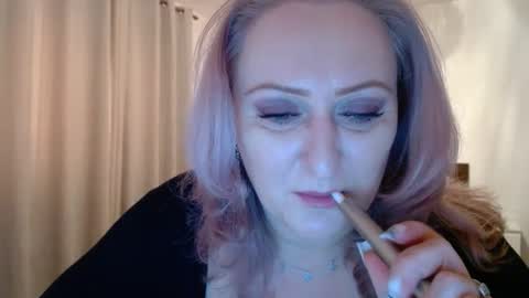 Snapshot of sweetmayacutie chatting on 02/17/25, 01:32 sweetmaya online show from 02/17/25, 01:32