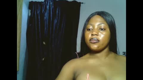 Snapshot of sweetmila9 chatting on 07/20/26, 10:39 sweetmila9 online show from 07/20/26, 10:39