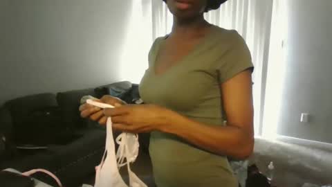 sweetness_cool online show from 09/14/25, 06:29