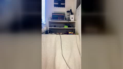 Snapshot of sweetnlow21 chatting on 12/05/25, 03:41 sweetnlow21 online show from 12/05/25, 03:41