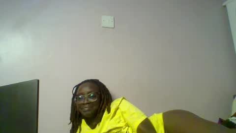 Novah girlie online show from 05/27/26, 01:57