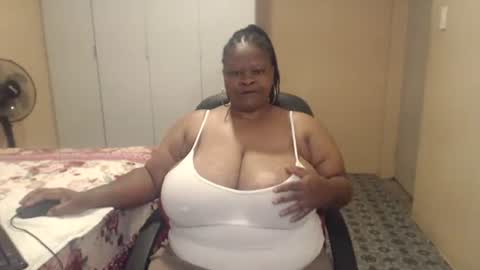 sweetnoziexxx online show from 01/09/26, 05:10