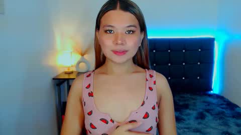 Snapshot of sweetnwildts chatting on 02/10/25, 10:40 Ghena online show from 02/10/25, 10:40