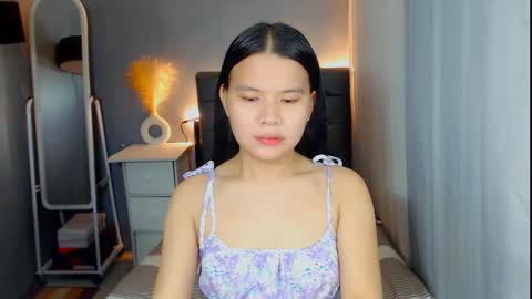 Snapshot of sweetnwildts chatting on 02/26/26, 04:28 Ghena online show from 02/26/26, 04:28