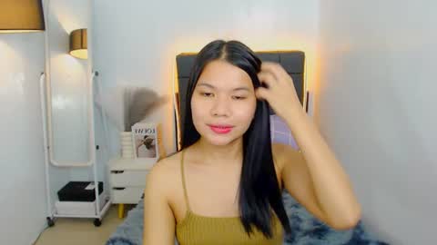 Snapshot of sweetnwildts chatting on 07/12/26, 04:31 Ghena online show from 07/12/26, 04:31