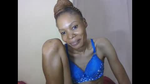 ESTHER online show from 04/11/26, 02:27