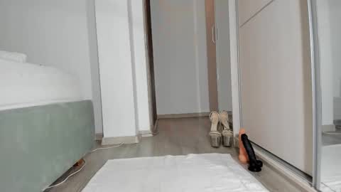 Anne online show from 10/11/25, 08:35