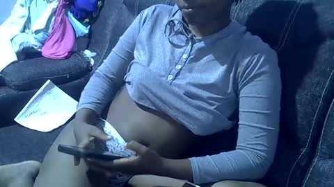 Snapshot of sweetqueen20 chatting on 09/16/25, 05:19 queen online show from 09/16/25, 05:19