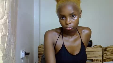 Lilly online show from 02/04/26, 01:44