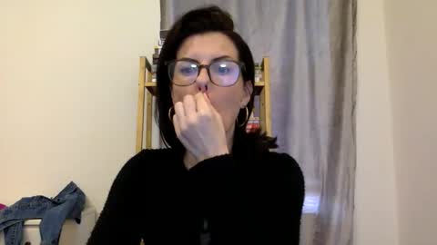 sweetriddance online show from 11/22/25, 02:16