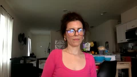 sweetriddance online show from 04/17/26, 04:10