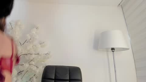  Alice Woolridge  online show from 03/02/25, 07:12