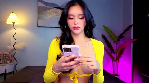 Snapshot of sweetsassyts chatting on 09/12/25, 09:42 keana online show from 09/12/25, 09:42