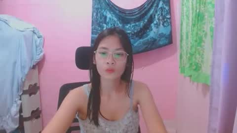 Snapshot of sweetsexygirl20 chatting on 05/20/26, 12:44 Mia online show from 05/20/26, 12:44